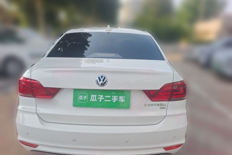 Used Volkswagen Santana 2016 1.6L Manual Fashion Edition Rear