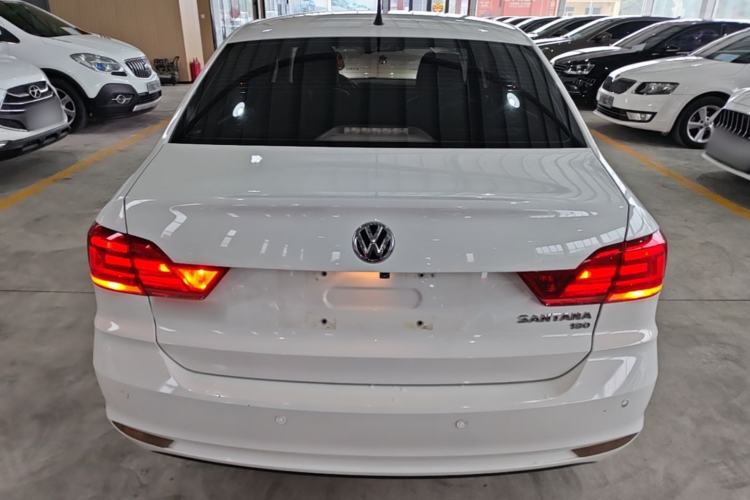 Used Volkswagen Santana 2016 1.6L Automatic Fashion Edition Rear