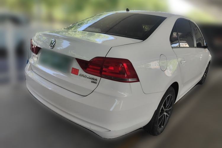 Used Volkswagen Santana 2016 1.6L Manual Fashion Edition Rear Right 45 Deg