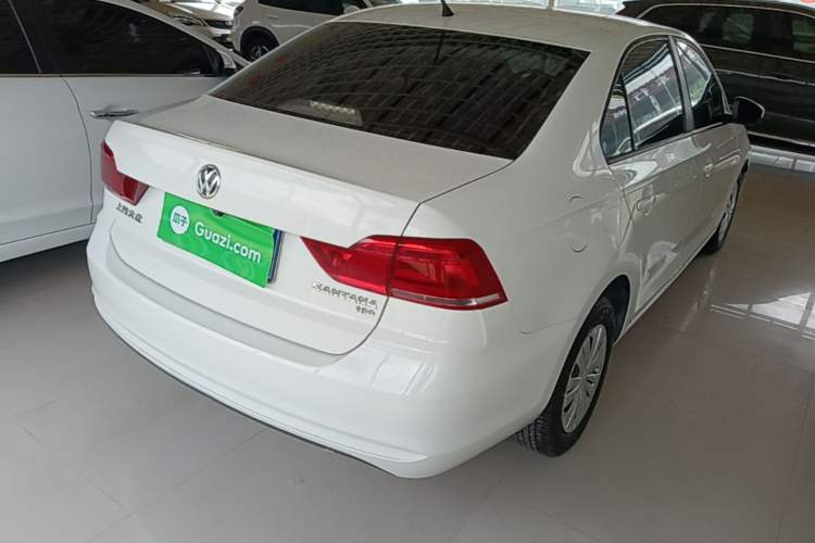 Used Volkswagen Santana 2016 1.6L Manual Fashion Edition Rear Right 45 Deg