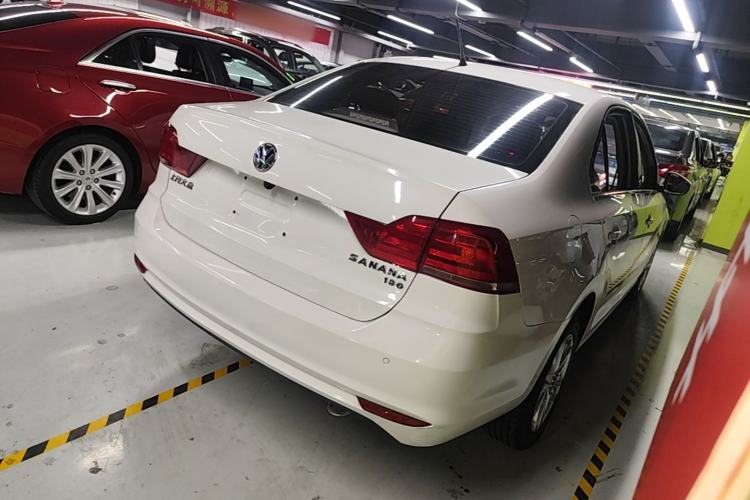 Used Volkswagen Santana 2016 1.6L Automatic Comfort Edition Rear Right 45 Deg