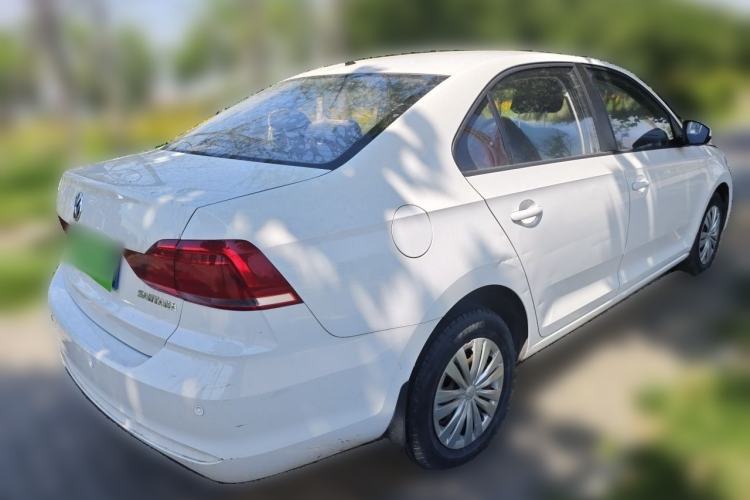 Used Volkswagen Santana 2016 1.4L Manual Fashion Edition Rear Right 45 Deg