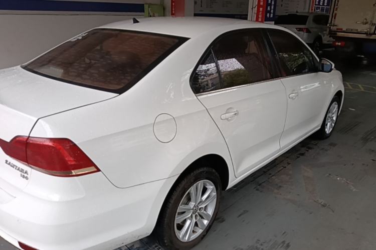 Used Volkswagen Santana 2016 1.6L Automatic Comfort Edition Rear Right 45 Deg