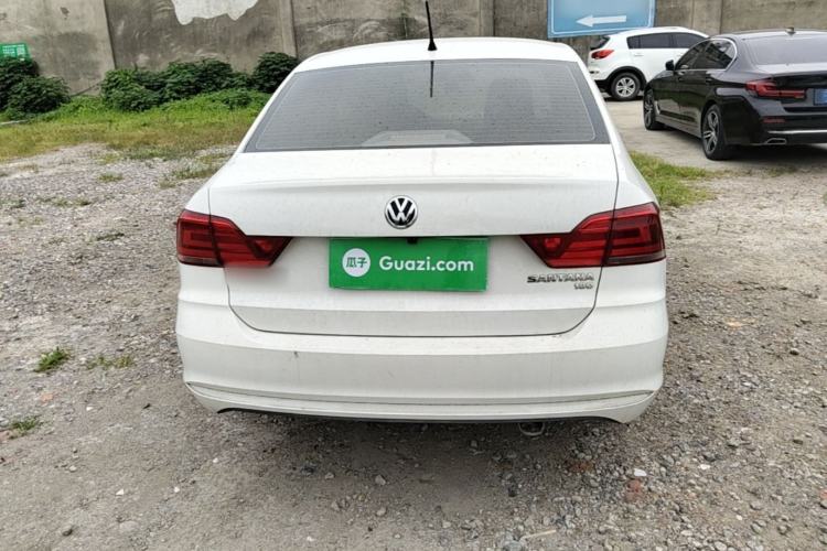 Used Volkswagen Santana 2016 1.6L Automatic Fashion Edition Rear