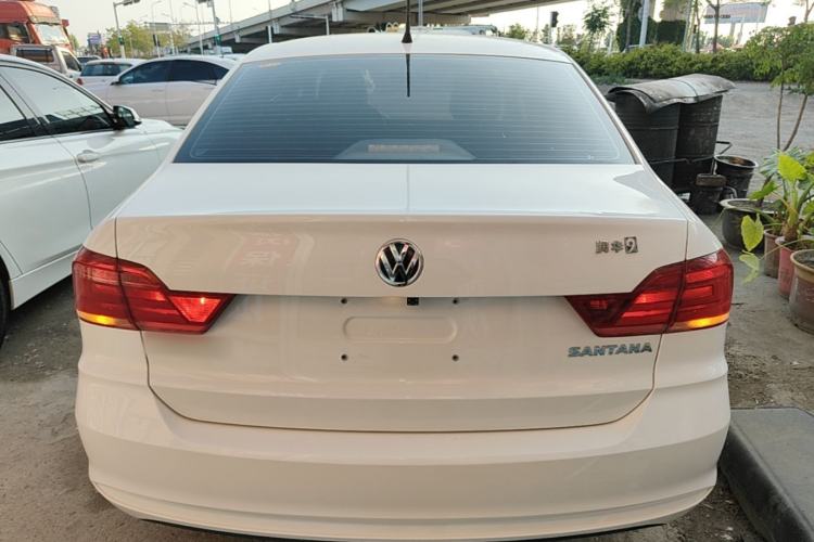 Used Volkswagen Santana 2016 1.4L Manual Fashion Edition Rear