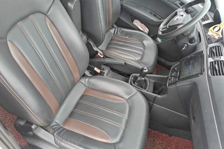 Used Volkswagen Santana 2016 1.6L Manual Fashion Edition Right Front Seat