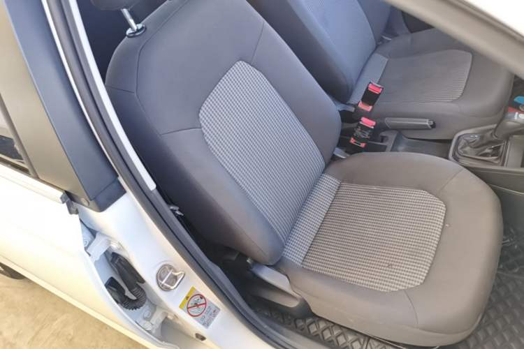 Used Volkswagen Santana 2016 1.6L Automatic Fashion Edition Right Front Seat