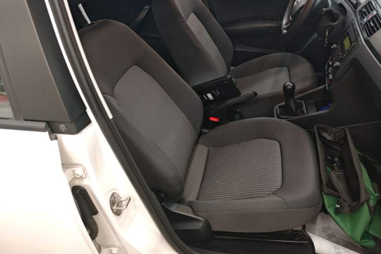 Used Volkswagen Santana 2016 1.4L Manual Fashion Edition Right Front Seat