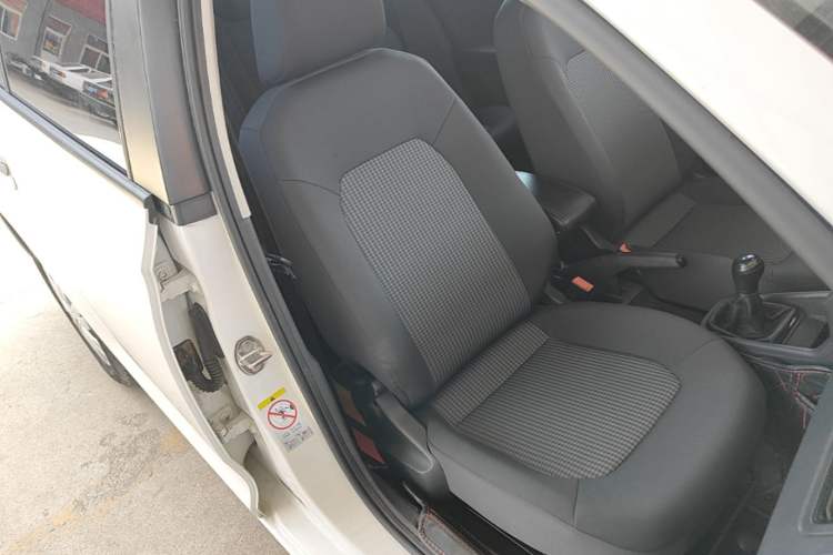 Used Volkswagen Santana 2016 1.4L Manual Fashion Edition Right Front Seat