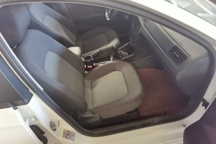 Used Volkswagen Santana 2016 1.4L Manual Fashion Edition Right Front Seat