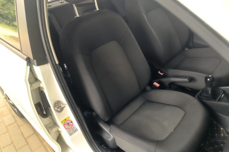 Used Volkswagen Santana 2016 1.6L Manual Fashion Edition Right Front Seat
