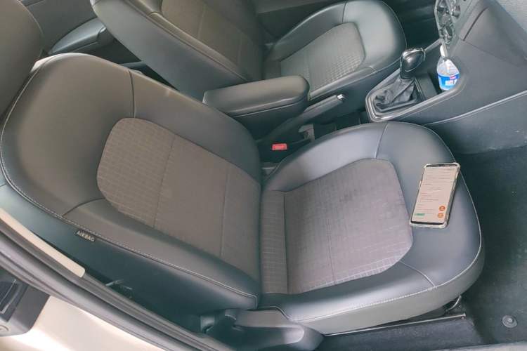Used Volkswagen Santana 2016 1.6L Automatic Comfort Edition Right Front Seat