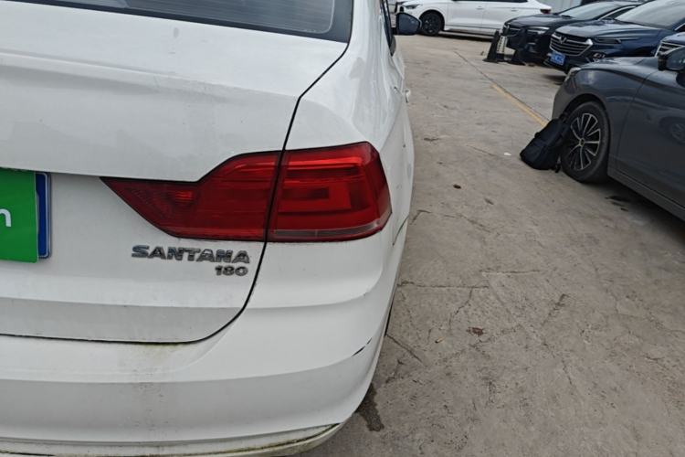 Used Volkswagen Santana 2016 1.6L Manual Fashion Edition Right Rear Taillight