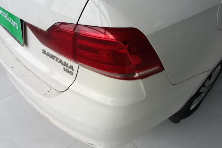 Used Volkswagen Santana 2016 1.6L Manual Fashion Edition Right Rear Taillight