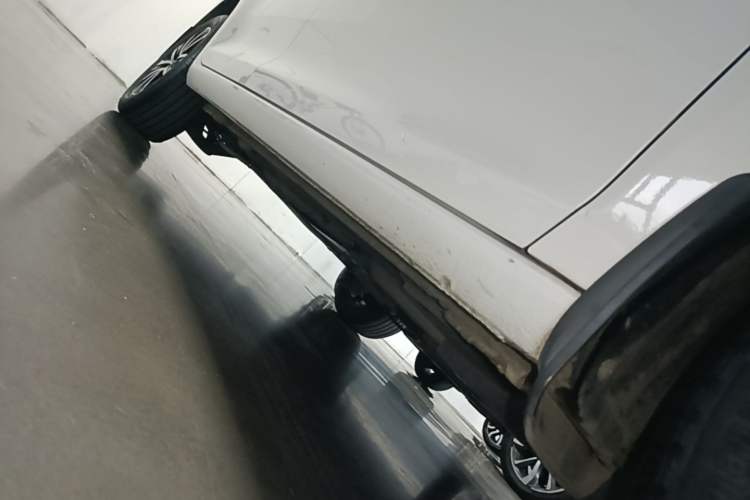 Used Volkswagen Santana 2016 1.6L Manual Fashion Edition Right Side Sill
