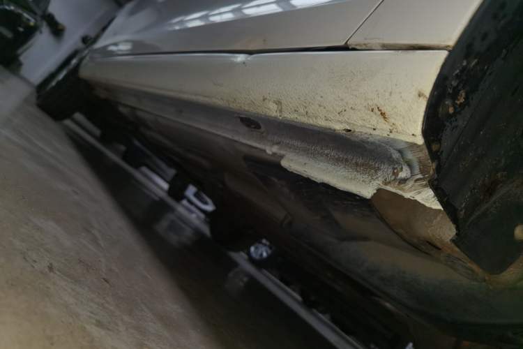 Used Volkswagen Santana 2016 1.4L Manual Fashion Edition Right Side Sill