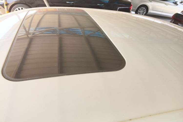 Used Volkswagen Santana 2016 1.6L Automatic Comfort Edition Roof