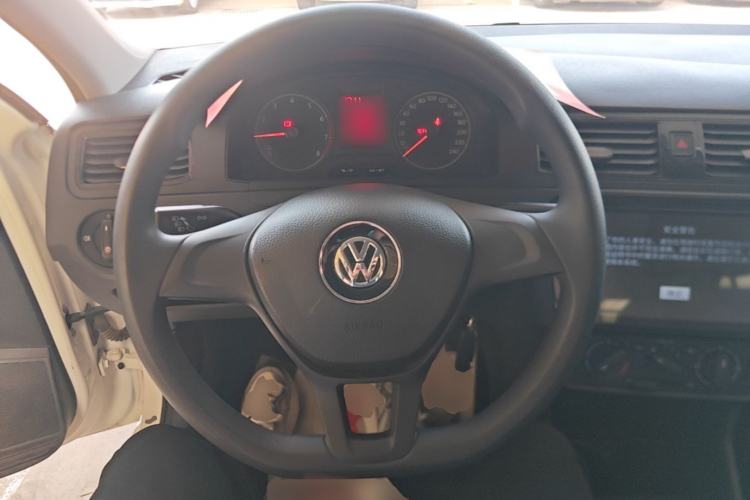 Used Volkswagen Santana 2016 1.6L Manual Fashion Edition Steering Wheel
