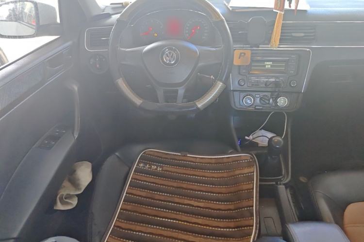 Used Volkswagen Santana 2016 1.6L Manual Fashion Edition Steering Wheel