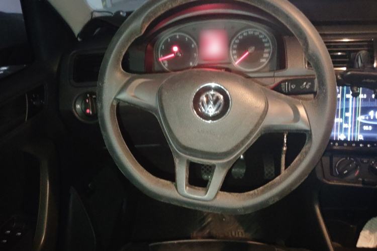 Used Volkswagen Santana 2016 1.4L Manual Fashion Edition Steering Wheel