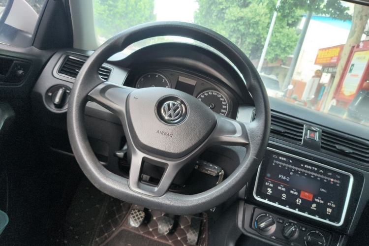 Used Volkswagen Santana 2016 1.6L Manual Fashion Edition Steering Wheel