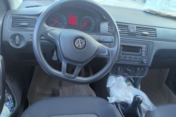 Used Volkswagen Santana 2016 1.4L Manual Fashion Edition Steering Wheel