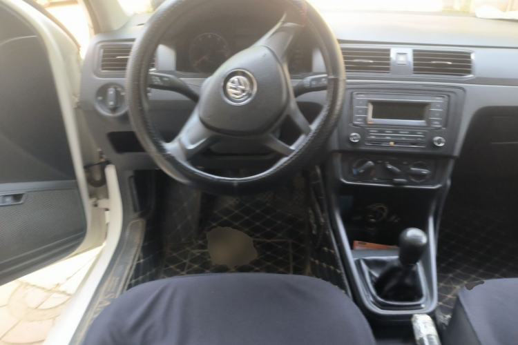 Used Volkswagen Santana 2016 1.4L Manual Fashion Edition Steering Wheel