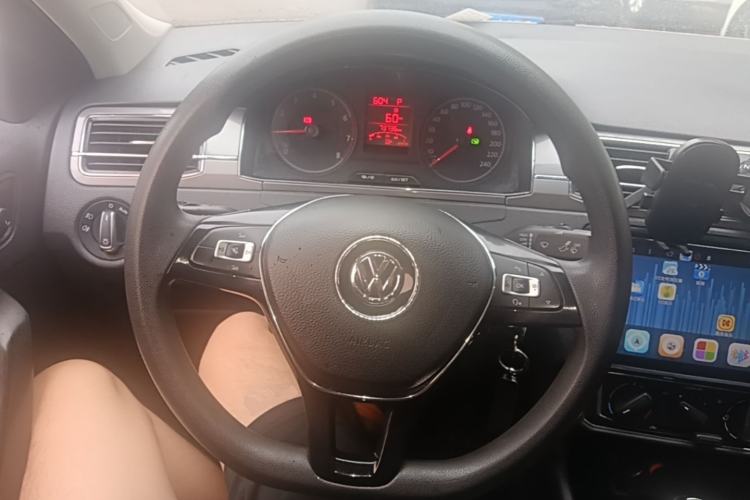 Used Volkswagen Santana 2016 1.6L Automatic Comfort Edition Steering Wheel