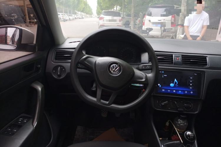 Used Volkswagen Santana 2016 1.4L Manual Fashion Edition Steering Wheel