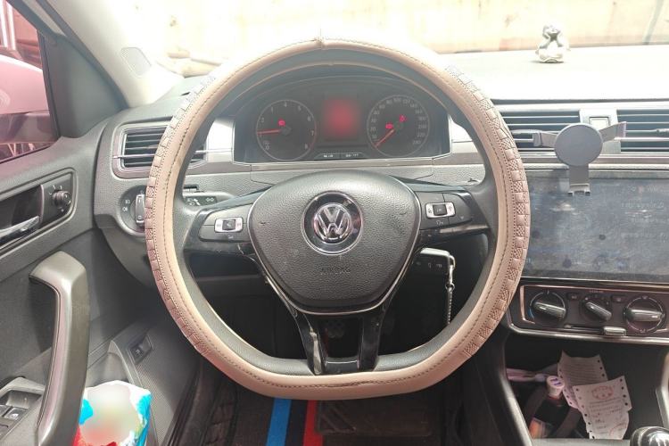Used Volkswagen Santana 2016 1.6L Manual Comfort Edition Steering Wheel