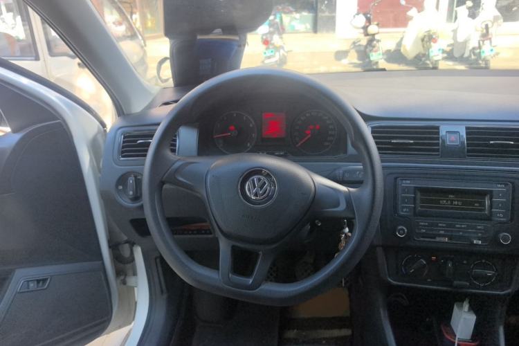 Used Volkswagen Santana 2016 1.4L Manual Fashion Edition Steering Wheel