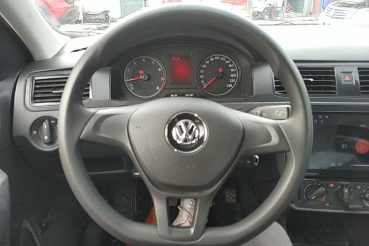 Used Volkswagen Santana 2016 1.4L Manual Fashion Edition Steering Wheel