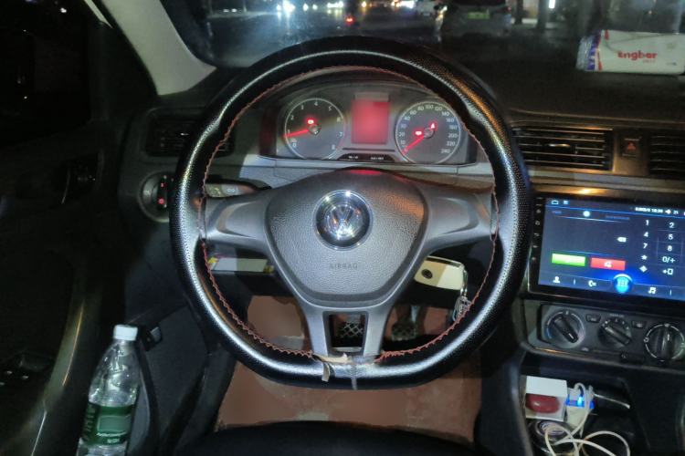 Used Volkswagen Santana 2016 1.4L Manual Fashion Edition Steering Wheel