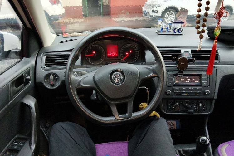 Used Volkswagen Santana 2016 1.4L Manual Fashion Edition Steering Wheel