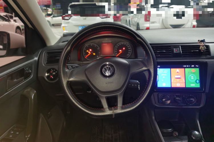Used Volkswagen Santana 2016 1.4L Manual Fashion Edition Steering Wheel
