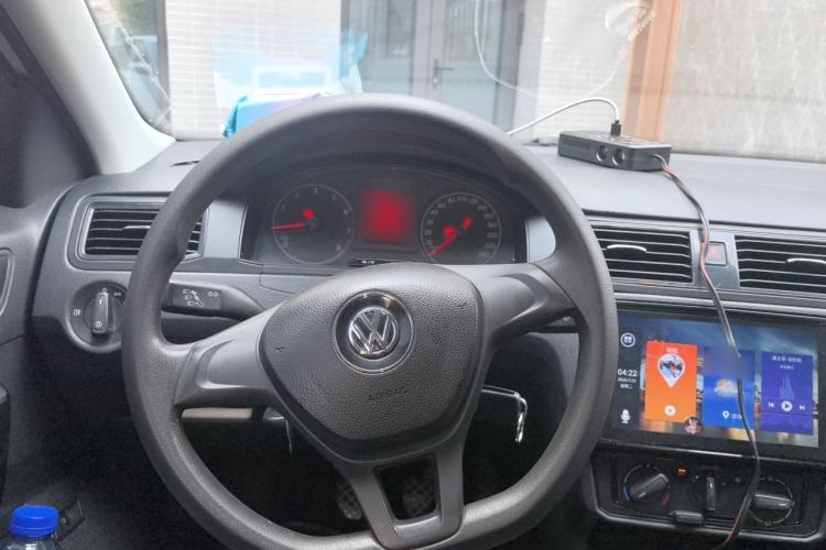 Used Volkswagen Santana 2016 1.6L Manual Fashion Edition Steering Wheel