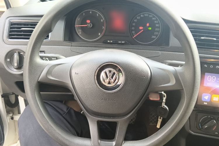 Used Volkswagen Santana 2016 1.6L Automatic Fashion Edition Steering Wheel