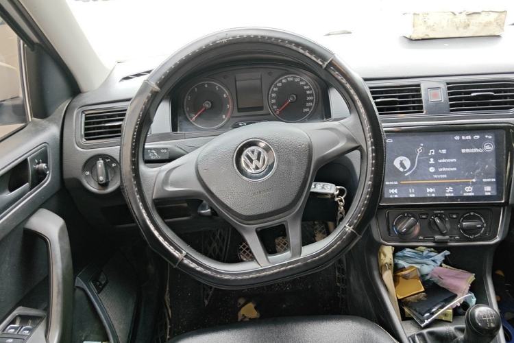 Used Volkswagen Santana 2016 1.4L Manual Fashion Edition Steering Wheel