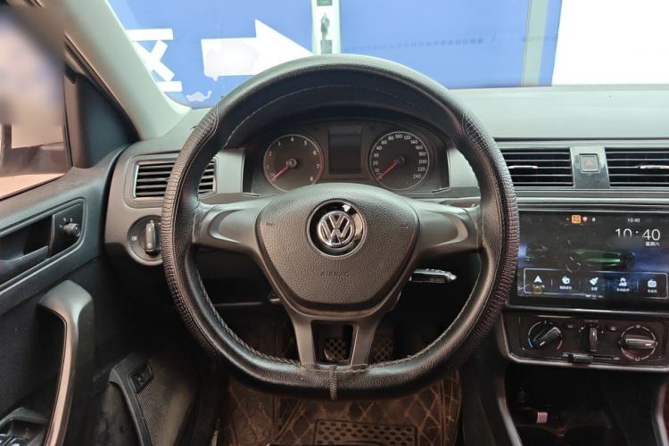 Used Volkswagen Santana 2016 1.6L Manual Fashion Edition Steering Wheel