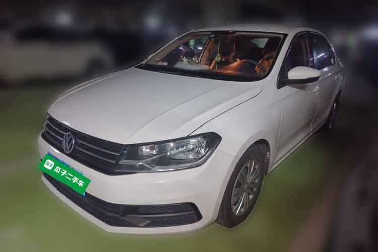Used Volkswagen Santana 2016 1.4L Manual Fashion Edition Guazi used car, China used car export, Used car for sale, Used  cars, Cheapest cars for sale