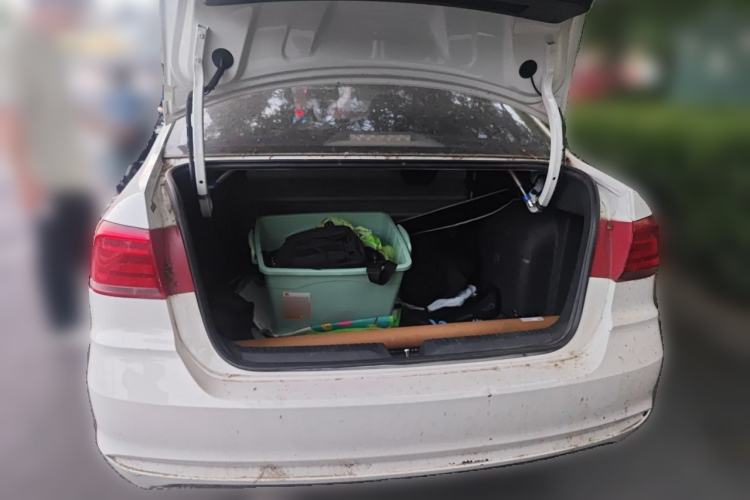 Used Volkswagen Santana 2016 1.4L Manual Fashion Edition Trunk