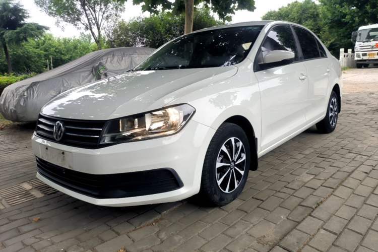Used Volkswagen Santana 2016 1.6L Manual Fashion Edition Guazi used car, China used car export, Used car for sale, Used Volkswagen cars, Cheapest cars for sale