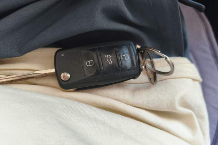 Used Volkswagen Santana 2016 1.4L Manual Fashion Edition Vehicle Key