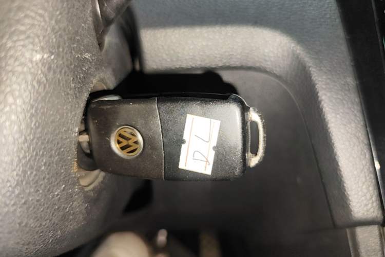 Used Volkswagen Santana 2016 1.6L Automatic Comfort Edition Vehicle Key