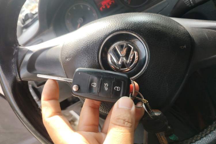 Used Volkswagen Santana 2016 1.6L Automatic Fashion Edition Vehicle Key