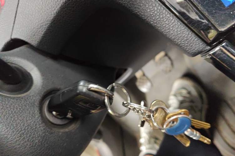 Used Volkswagen Santana 2016 1.4L Manual Fashion Edition Vehicle Key
