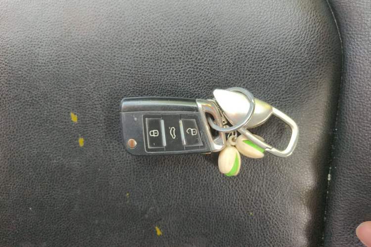 Used Volkswagen Santana 2016 1.4L Manual Fashion Edition Vehicle Key