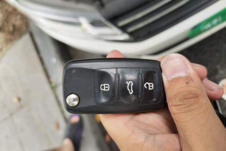 Used Volkswagen Santana 2016 1.6L Automatic Fashion Edition Vehicle Key