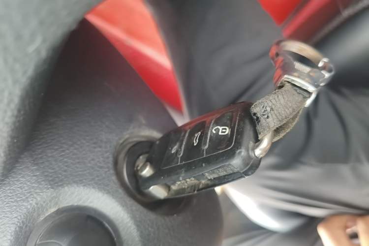 Used Volkswagen Santana 2016 1.4L Manual Fashion Edition Vehicle Key