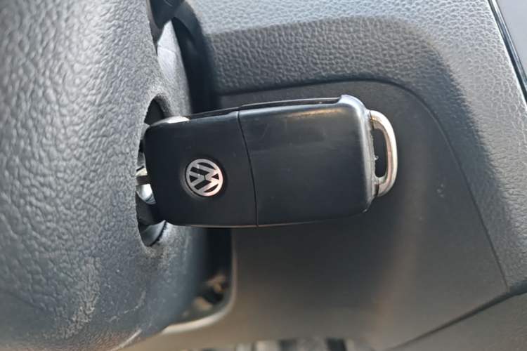 Used Volkswagen Santana 2016 1.4L Manual Fashion Edition Vehicle Key